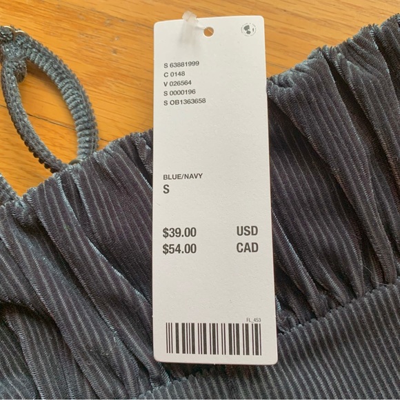 NWT UO Navy Blue Ruched Velvet Cami size S - Picture 5 of 6